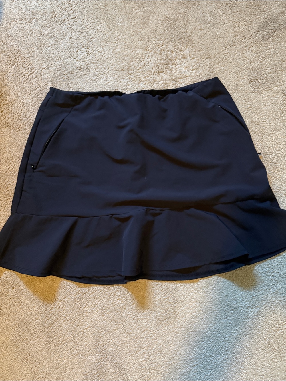 Tail Black Ruffle-Hem Golf Skort Size 14